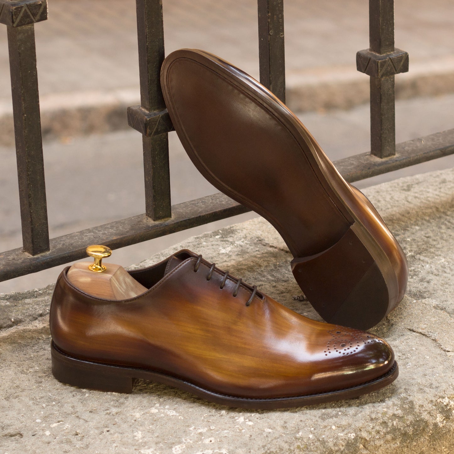 Wholecut Oxford